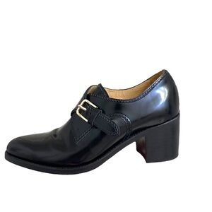 Elegant Black Leather Women's Shoe